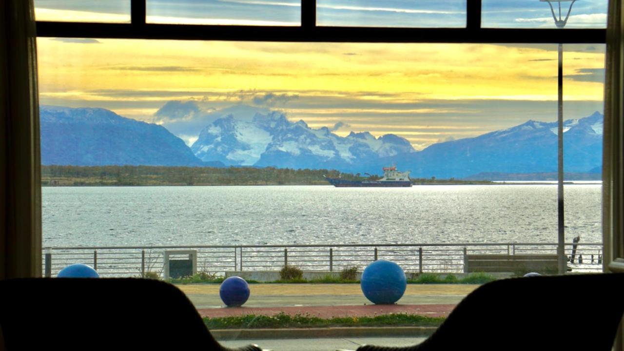 Hotel Costaustralis Puerto Natales Exterior foto