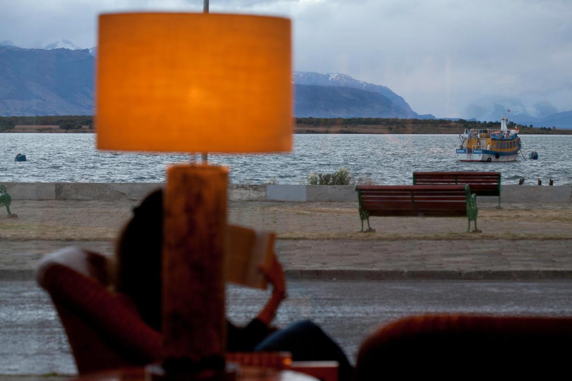 Hotel Costaustralis Puerto Natales Exterior foto